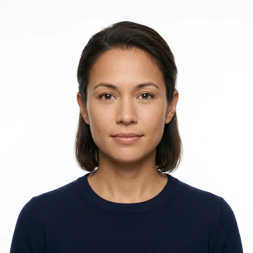 Dark or patterned background UK passport photo example